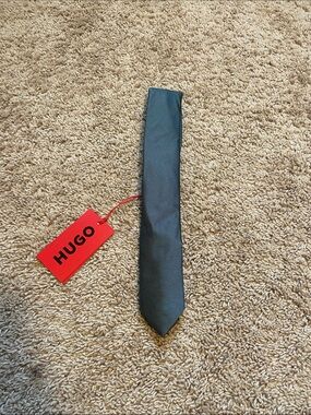 HUGO Black Slim Men's Tie